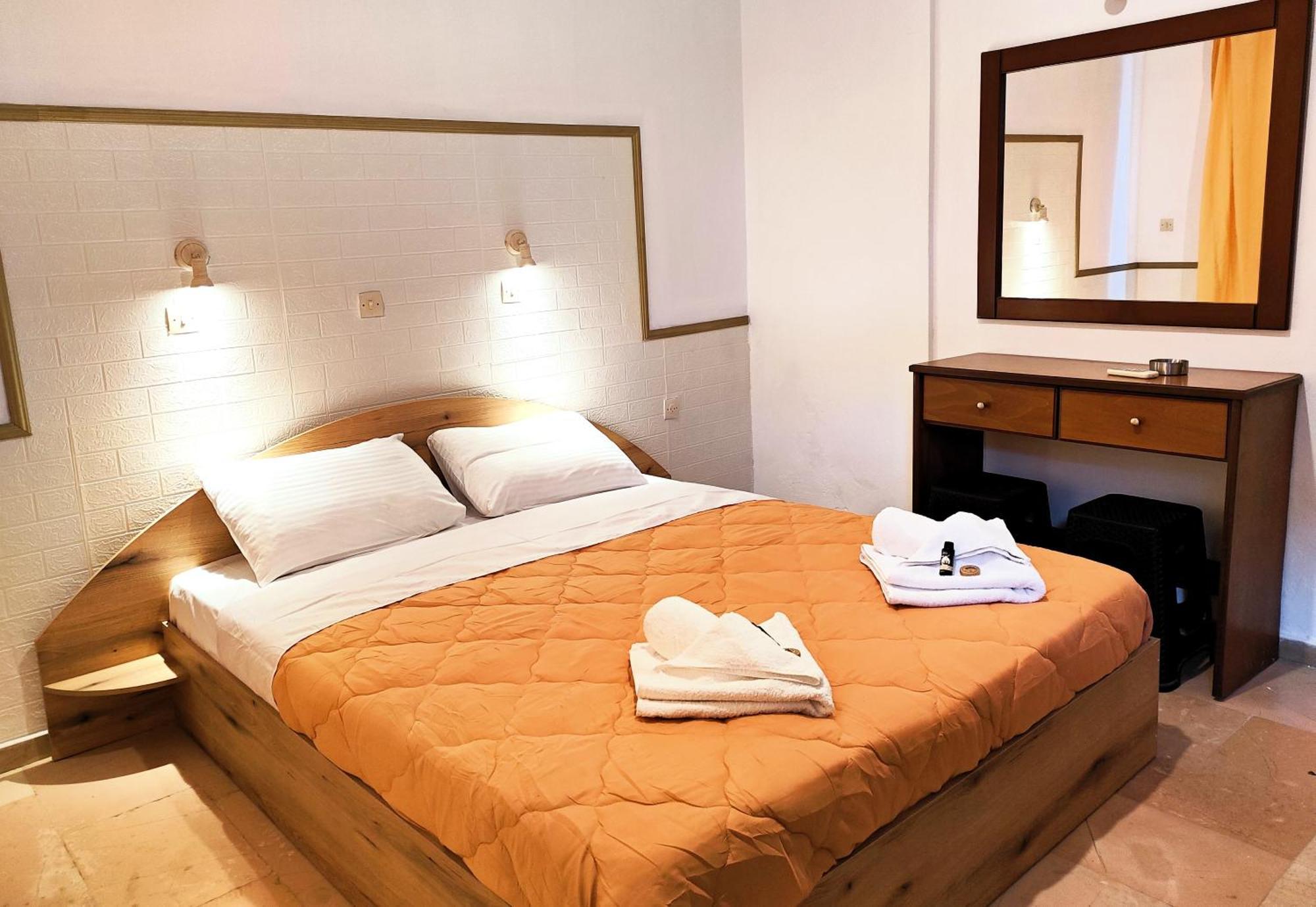 Eleni Apartments Sant George Beach 아기오스 게오르기오스 외부 사진