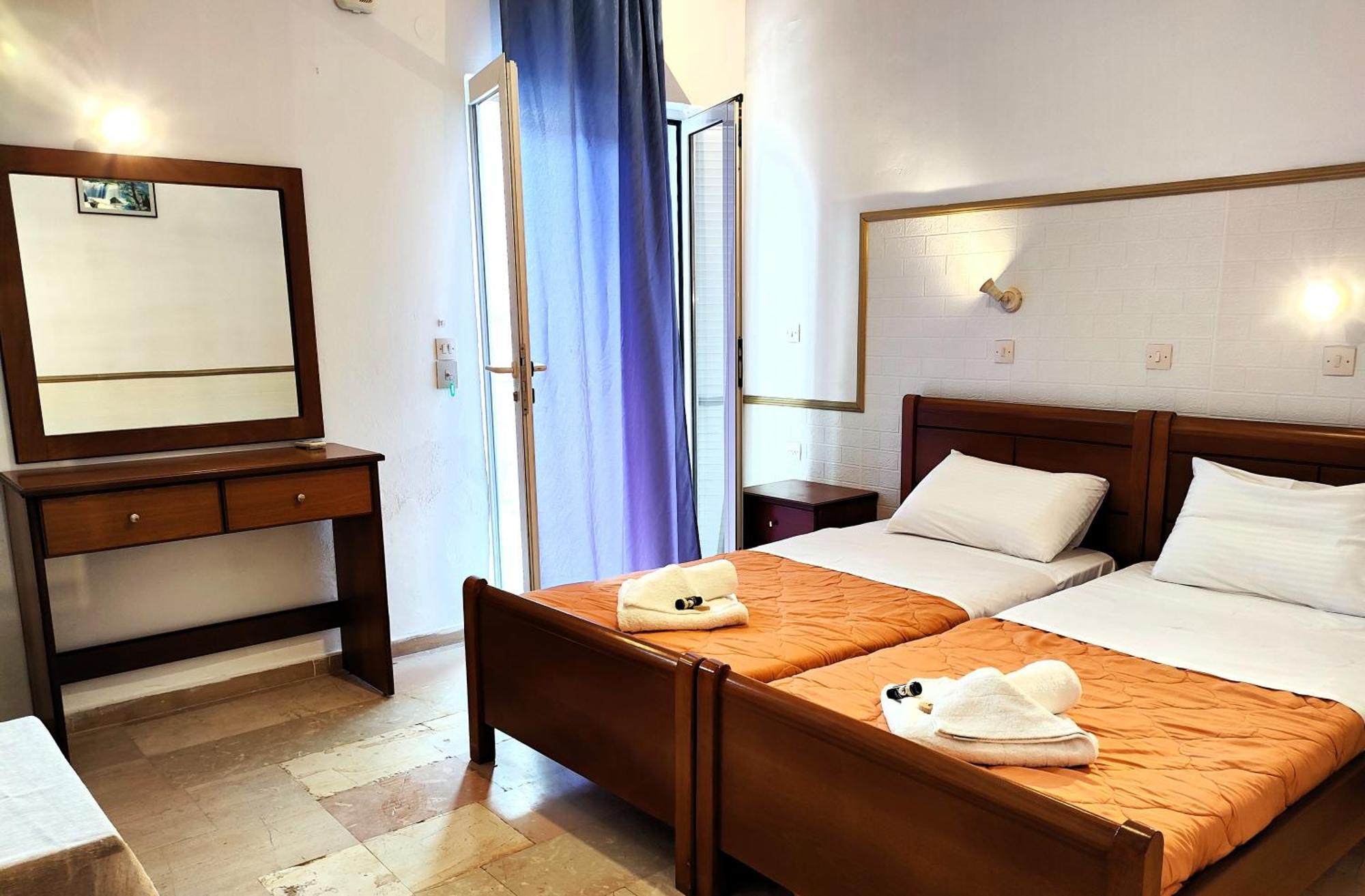 Eleni Apartments Sant George Beach 아기오스 게오르기오스 외부 사진