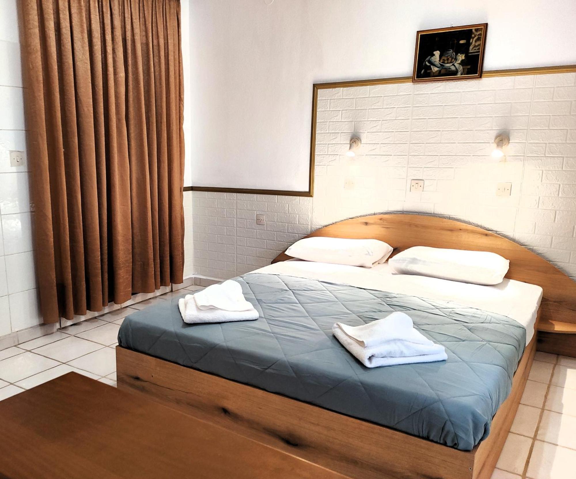 Eleni Apartments Sant George Beach 아기오스 게오르기오스 외부 사진