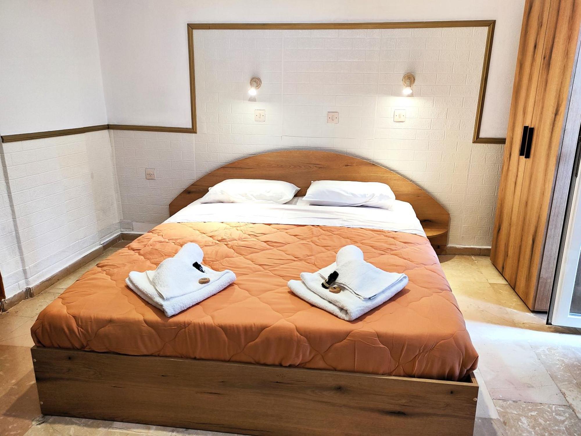 Eleni Apartments Sant George Beach 아기오스 게오르기오스 외부 사진