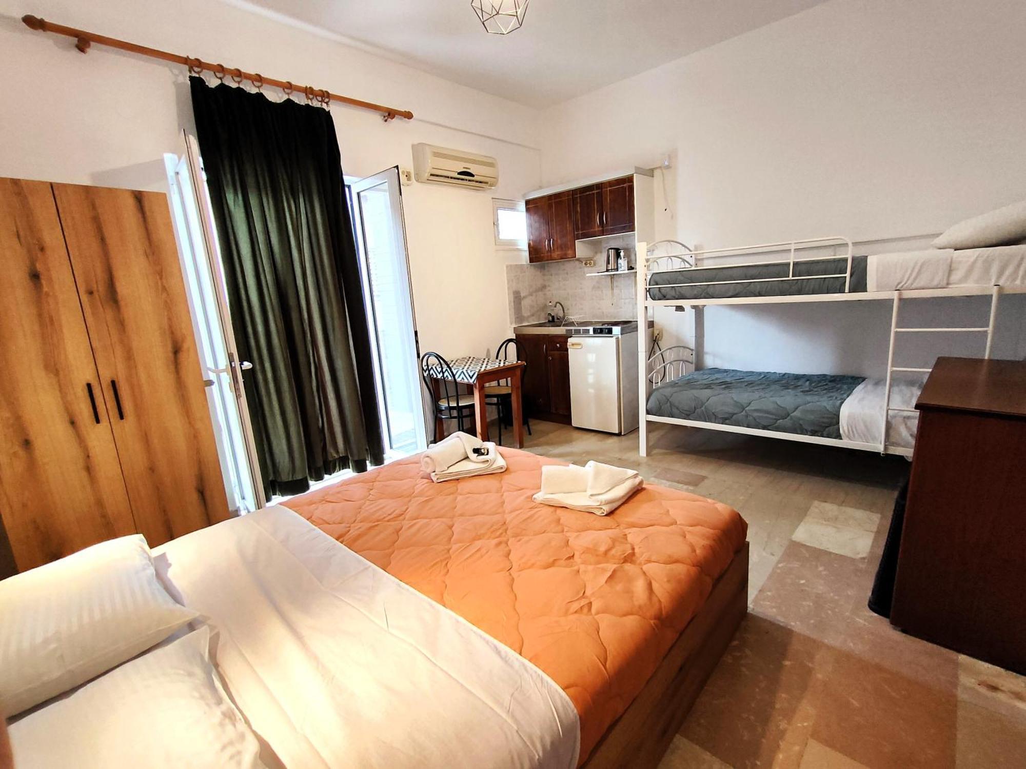 Eleni Apartments Sant George Beach 아기오스 게오르기오스 외부 사진